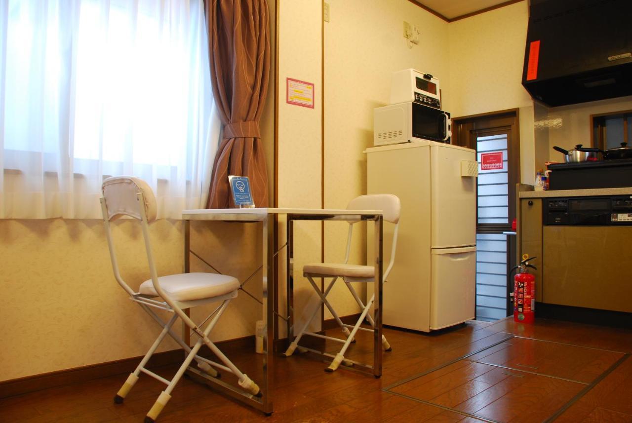 Tiny Guesthouse Umekoji 梅小路 Kioto Exterior foto
