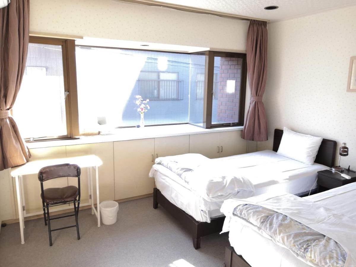 Tiny Guesthouse Umekoji 梅小路 Kioto Exterior foto