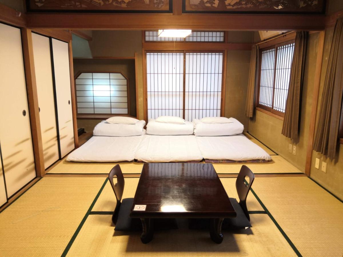 Tiny Guesthouse Umekoji 梅小路 Kioto Exterior foto